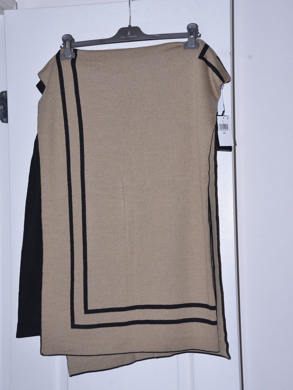 Ralph Lauren Beige scarf with Black Trim